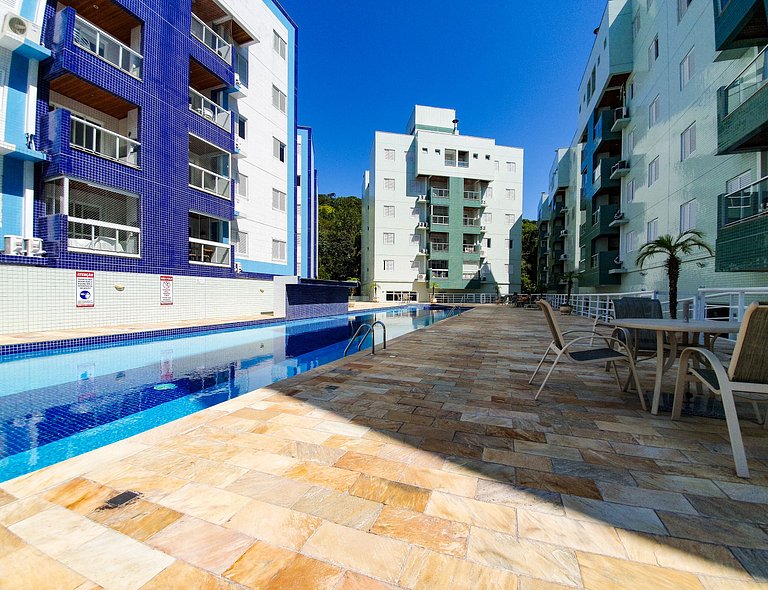 Linda Unidade com Piscina Aquecida - REF JS56H