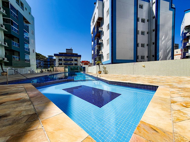 Linda Unidade com Piscina Aquecida - REF JS56H