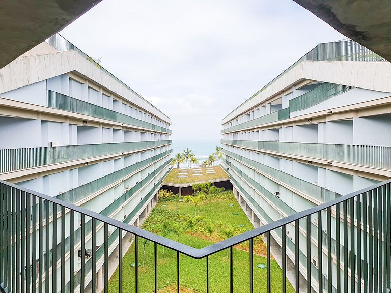 Apartamento de Frente Mar Reserva DNA - REF JS51H