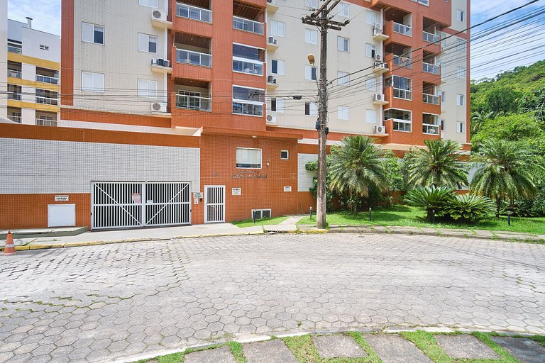 Ap na Praia Grande à 70 metros do mar - REF PV06H