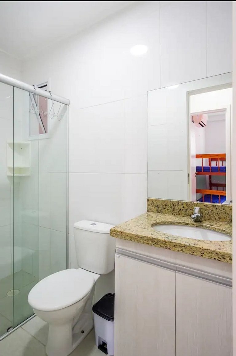 Apartamento na Praia das Toninhas - REF PR03H