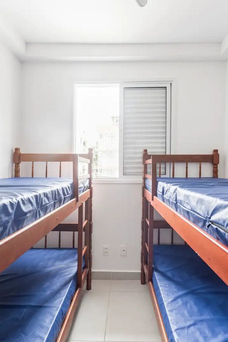Apartamento na Praia das Toninhas - REF PR03H