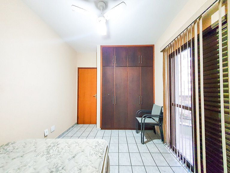 Apartamento à 50 metros do mar - REF KO02H
