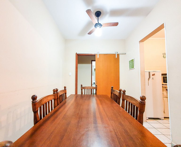 Apartamento à 50 metros do mar - REF KO02H