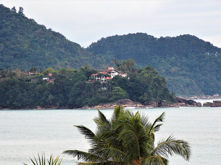 Apartamento à 50 metros do mar - REF KO02H