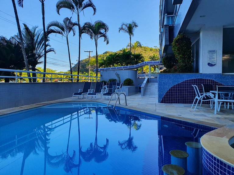 Luxury Beachfront Penthouse - REF WR01H