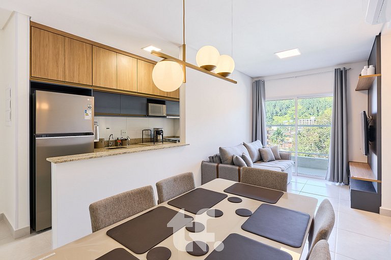 Apartamento com 2Q com ar condicionado, Toninhas, Ubatuba -