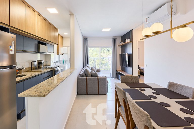 Apartamento com 2Q com ar condicionado, Toninhas, Ubatuba -