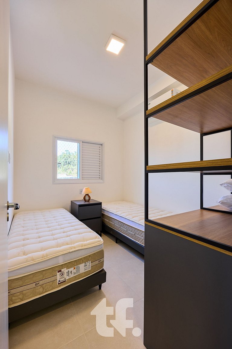 Apartamento com 2Q com ar condicionado, Toninhas, Ubatuba -