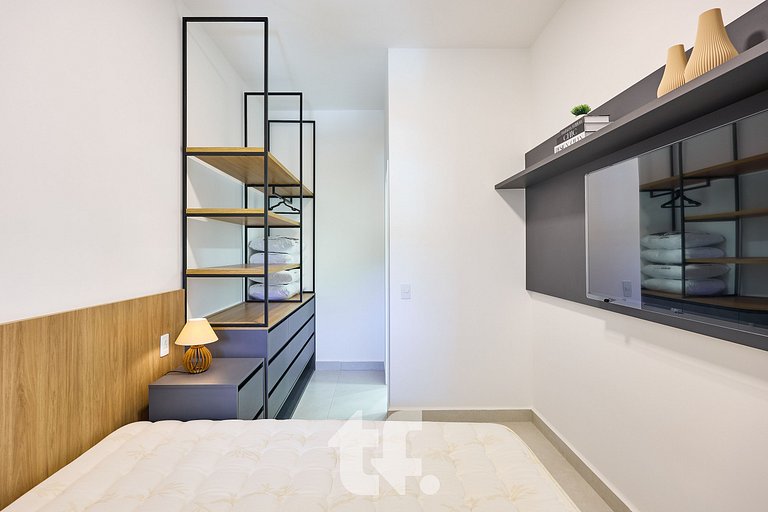 Apartamento com 2Q com ar condicionado, Toninhas, Ubatuba -