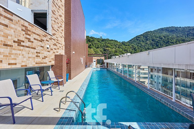 Beautiful Apartment on Toninhas Beach - REF LY06H