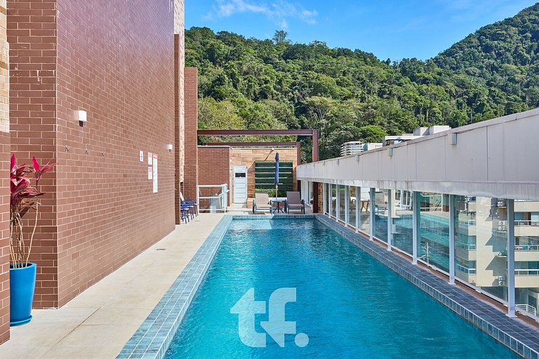Beautiful Apartment on Toninhas Beach - REF LY06H