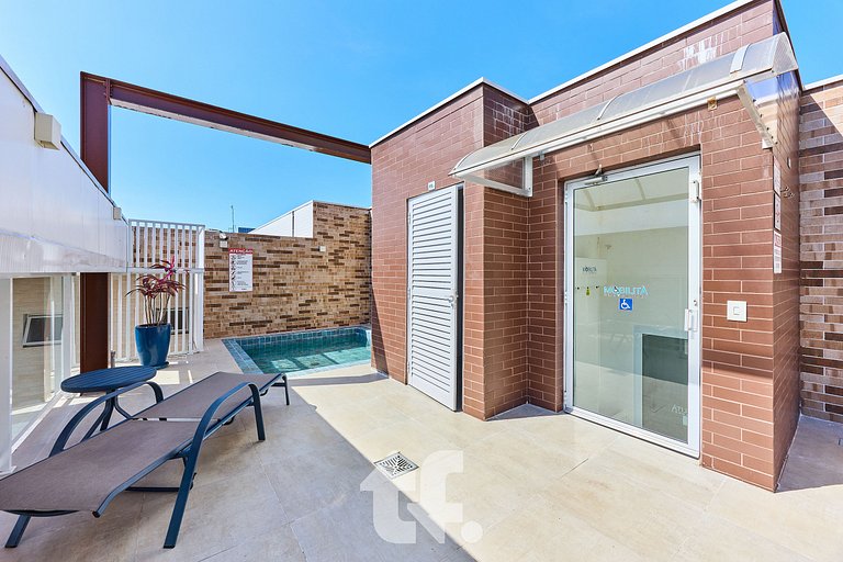 Beautiful Apartment on Toninhas Beach - REF LY06H