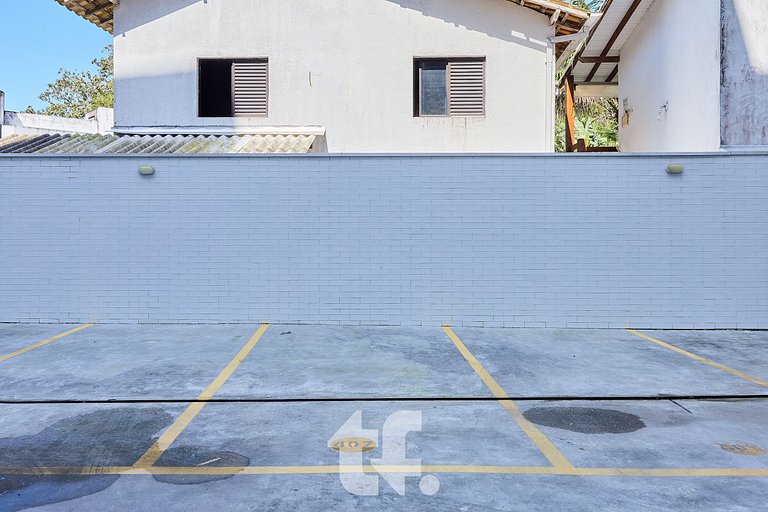 Beautiful Apartment on Toninhas Beach - REF LY06H