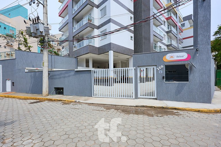 Apartamento na Praia Grande - REF AE03I