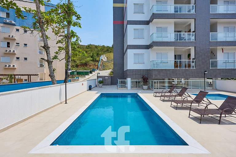 Gourmet Retreat: Pool, Sauna - AE04I