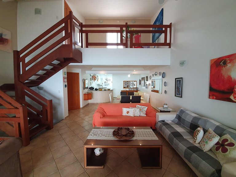 Luxury Beachfront Penthouse - REF WR01H