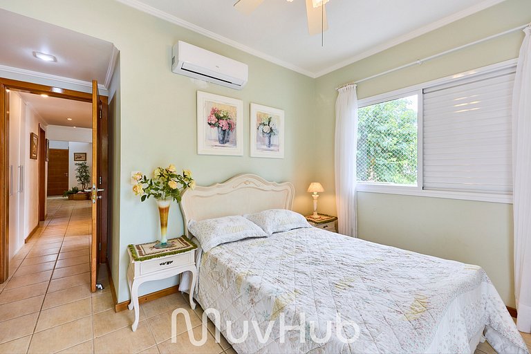 Apto Pé na Areia com Piscina e 3Q - REF HY02J