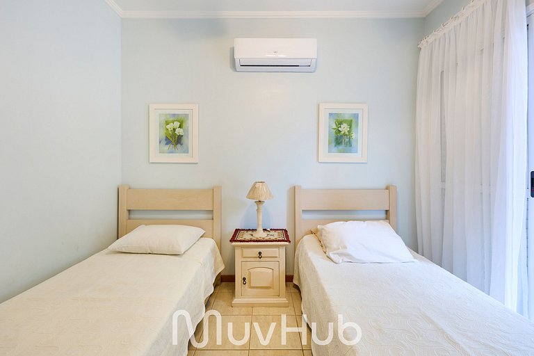 Apto Pé na Areia com Piscina e 3Q - REF HY02J