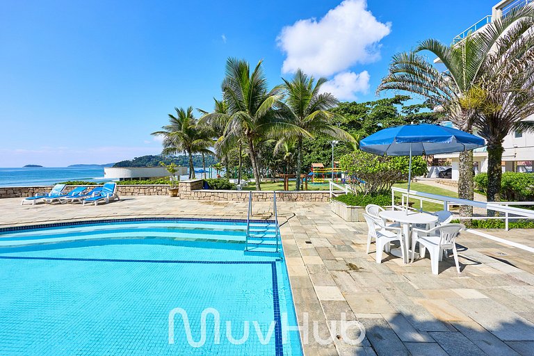 Apto Pé na Areia com Piscina e 3Q - REF HY02J