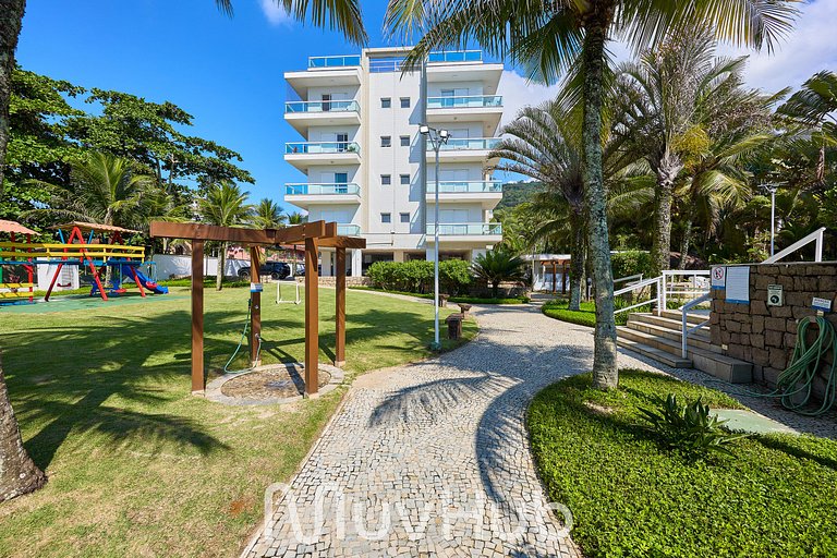 Apto Pé na Areia com Piscina e 3Q - REF HY02J