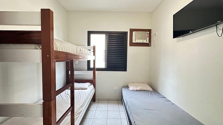 Cobertura com Piscina na Praia Grande - REF JS54H