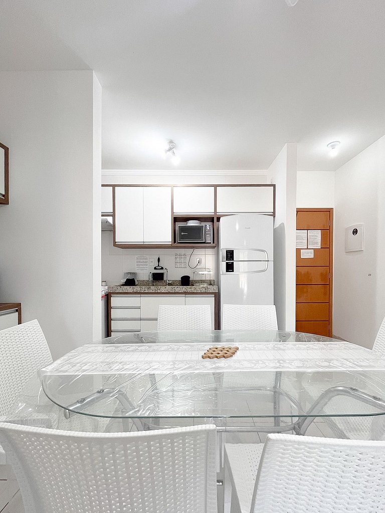 Apartamento com Sacada Gourmet - REF KC07H